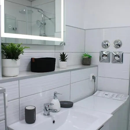 Zentrales Schickes Διαμέρισμα